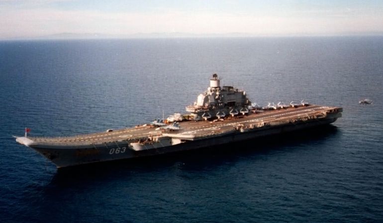 El portaviones nuclear ruso "Admiral Kuznestov", en una imagen de archivo. El portaviones nuclear ruso "Admiral Kuznestov", en una imagen de archivo.