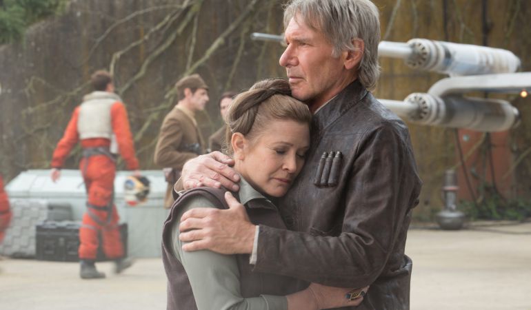 Carrie Fisher junto a Harrison Ford en 'Star Wars: El despertar de la fuerza' Carrie Fisher junto a Harrison Ford en 'Star Wars: El despertar de la fuerza'