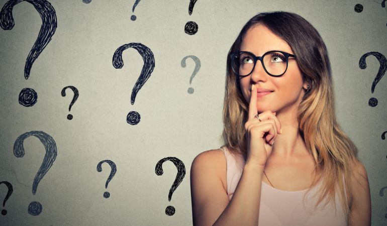 20 famosos que ocultan su nombre real con pseudónimos; ¿sabes quién es quién? 20 famosos que ocultan su nombre real con pseudónimos; ¿sabes quién es quién?