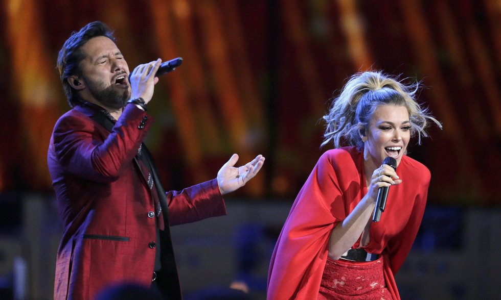 Diego Torres y Rachel Platten. Diego Torres y Rachel Platten.