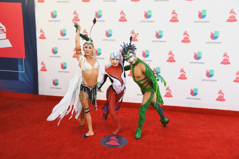 El Cirque du Soleil no faltó a la cita en los Grammy Latinos del T-Mobile Arena de las Vegas. El Cirque du Soleil no faltó a la cita en los Grammy Latinos del T-Mobile Arena de las Vegas.