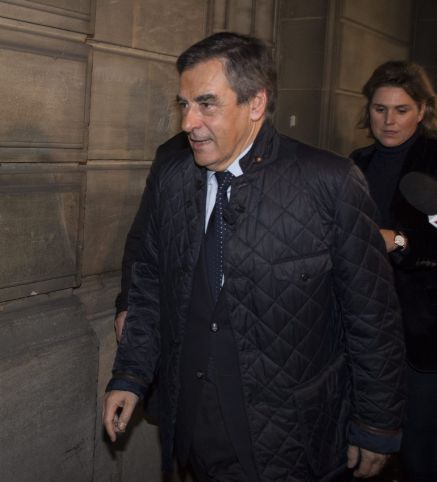 Comienza el duelo a dos entre Fillon y Juppé por ser el candidato de derechas