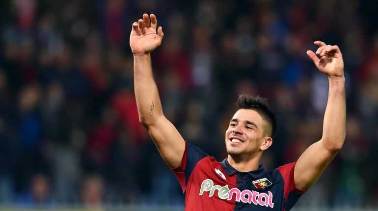 Giovanni Simeone celebra uno de los goles ante la Juventus Giovanni Simeone celebra uno de los goles ante la Juventus