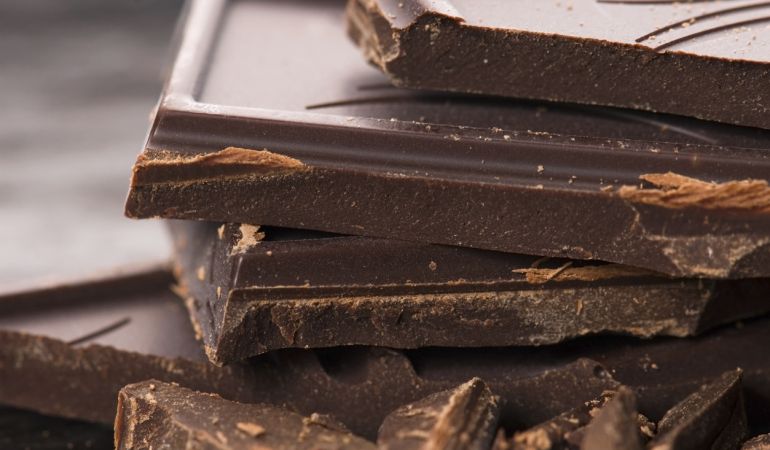 El nuevo chocolate no tendrá tanto azúcar como el actual. El nuevo chocolate no tendrá tanto azúcar como el actual.