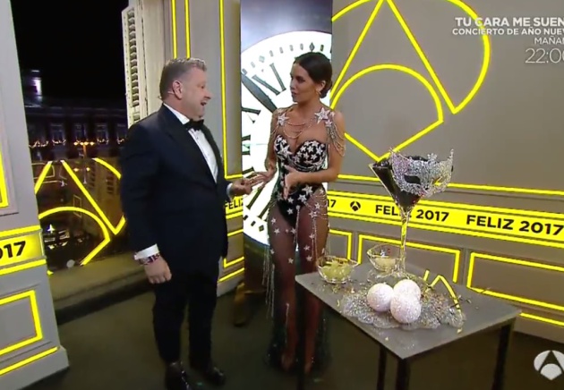 Vestido Cristina Pedroche Campanadas: El esperpéntico circo del vestido de Cristina Pedroche Vestido Cristina Pedroche Campanadas: El esperpéntico circo del vestido de Cristina Pedroche