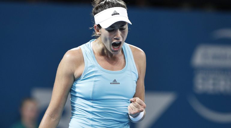 Garbiñe Muguruza cierra el puño con rabia tras ganar a la rusa Kasatkina en un partido durísimo Garbiñe Muguruza cierra el puño con rabia tras ganar a la rusa Kasatkina en un partido durísimo