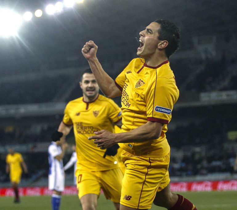 Wissam Ben Yedder celebra uno de sus tres tantos ante la Real Sociedad Wissam Ben Yedder celebra uno de sus tres tantos ante la Real Sociedad