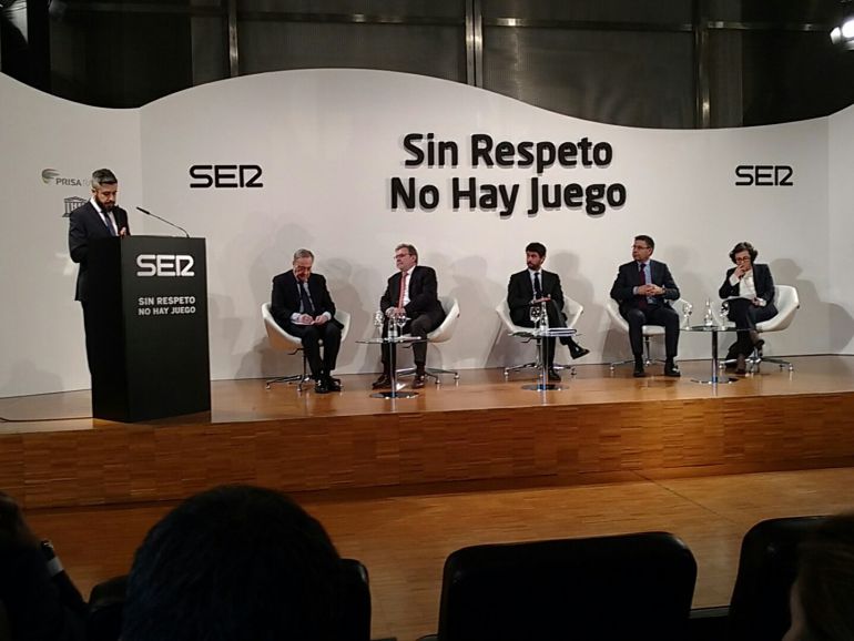 Acto de presentación de la campaña 'Sin respeto no hay juego' Acto de presentación de la campaña 'Sin respeto no hay juego'