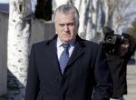 GRA259 SAN FERNANDO DE HENARES (Comunidad de Madrid), 16/1/2017.- El extesorero del PP Luis Bárcenas, a su salida de la sede de la Audiencia Nacional, donde hoy se ha reanudado el juicio del caso de corrupción política "Gürtel". Bárcenas reconoció hoy durante el juicio, la existencia de una "contabilidad extracontable" en el partido gobernante en España. EFE/Emilio Naranjo