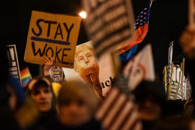 El centro de Nueva York se llenó de pancartas contra Trump El centro de Nueva York se llenó de pancartas contra Trump