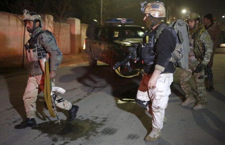 Las imágenes de los momentos posteriores al atentado de Kabul del 11 de diciembre de 2015 Las imágenes de los momentos posteriores al atentado de Kabul del 11 de diciembre de 2015