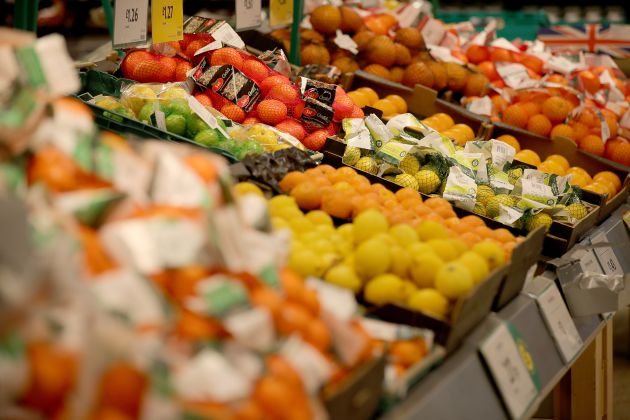 Vegetales y frutas en un supermercado de Rochdale (Gran Bretaña). Vegetales y frutas en un supermercado de Rochdale (Gran Bretaña).