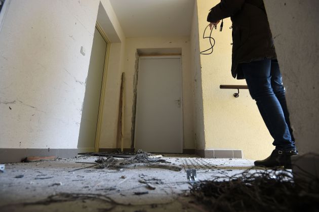 Restos de la explosión en el edificio de Clapiers. Restos de la explosión en el edificio de Clapiers.
