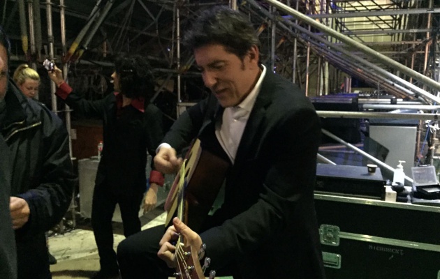 Manel Fuentes, momentos antes de empezar la gala Manel Fuentes, momentos antes de empezar la gala