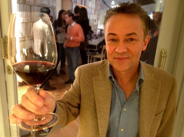 Sergio Sauca, tras la presentación de WineLightBox. Sergio Sauca, tras la presentación de WineLightBox.