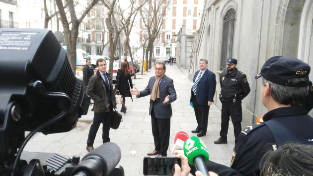 Artur Mas también acusa al Constitucional de ser poco concreto al prohibir el 9-N: "No recibimos respuesta" Artur Mas también acusa al Constitucional de ser poco concreto al prohibir el 9-N: "No recibimos respuesta"