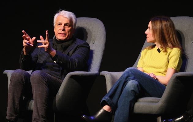 Michele Placido (director) y Gina Gardini (producción) hablan de 'Dark' Michele Placido (director) y Gina Gardini (producción) hablan de 'Dark'