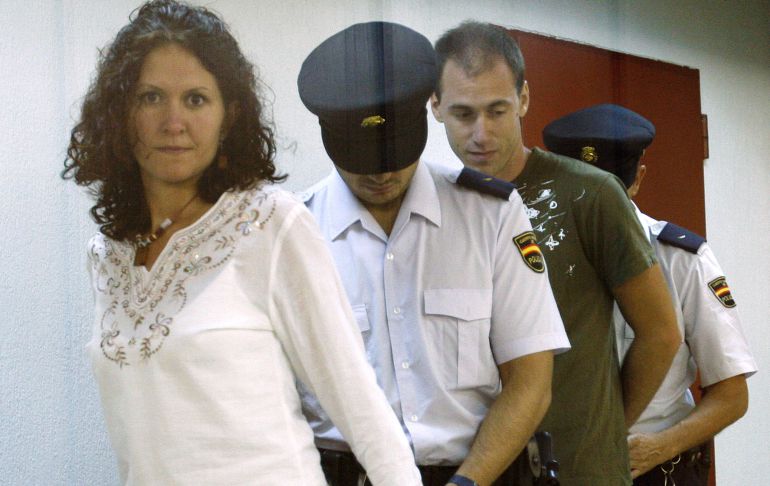 Mikel Orbegozo y Sara Majarenas, detenidos el 17 de febrero de 2005. Mikel Orbegozo y Sara Majarenas, detenidos el 17 de febrero de 2005.