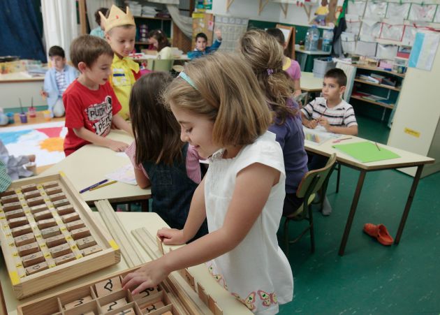 Clase con el método Amara Berri en la escuela pública San Agustín de Tenerife. Clase con el método Amara Berri en la escuela pública San Agustín de Tenerife.