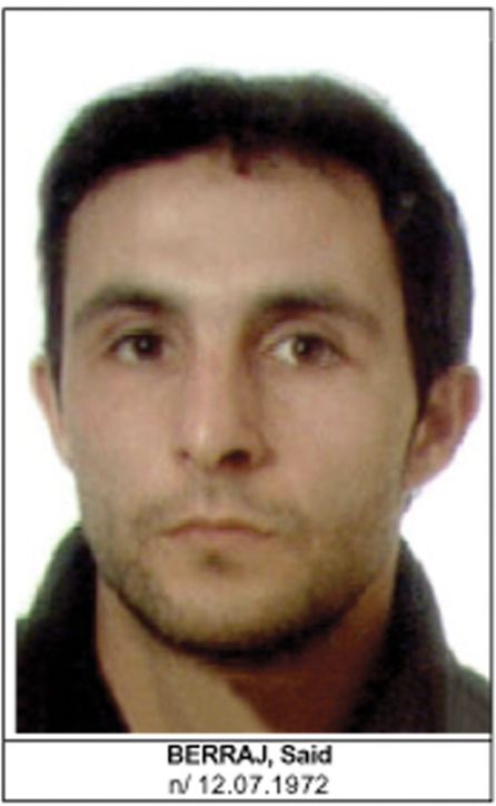 Fotografía de Said Berraj facilitada en marzo de 2004 por la Dirección General de la Policía. Fotografía de Said Berraj facilitada en marzo de 2004 por la Dirección General de la Policía.