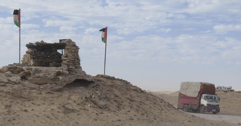 El Frente Polisario está instalado con un puesto en Guerguerat, la frontera del Sáhara Occidental con Mauritania. El Frente Polisario está instalado con un puesto en Guerguerat, la frontera del Sáhara Occidental con Mauritania.