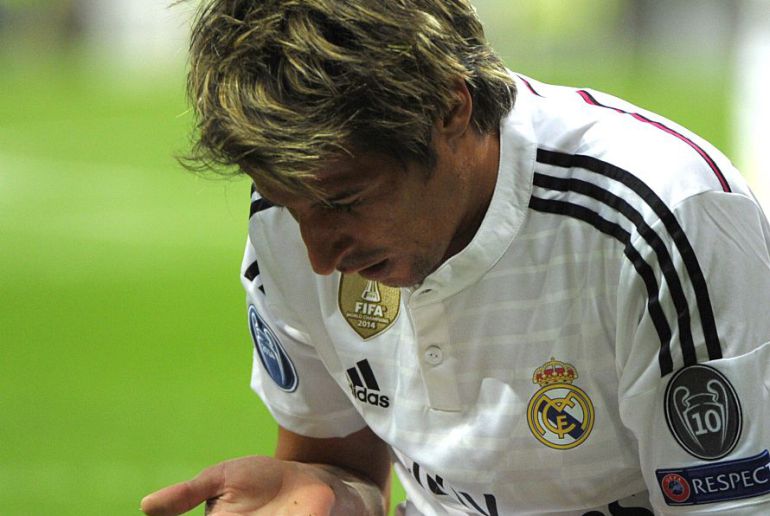 Imagen de Coentrao con la camiseta del Real Madrid. Imagen de Coentrao con la camiseta del Real Madrid.