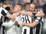 TUR636. TURÍN (ITALIA), 09/05/2017.- Jugadores de Juventus celebran su victoria hoy, martes 9 de mayo de 2017, durante un partido por la semifinal de la Liga de Campeones de la UEFA, entre Juventus y Mónaco, en Turín (Italia). EFE/Andrea Di Marco