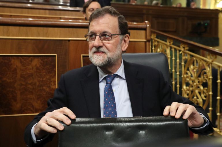 El presidente del Gobierno, Mariano Rajoy, a su llegada hoy al Congreso El presidente del Gobierno, Mariano Rajoy, a su llegada hoy al Congreso