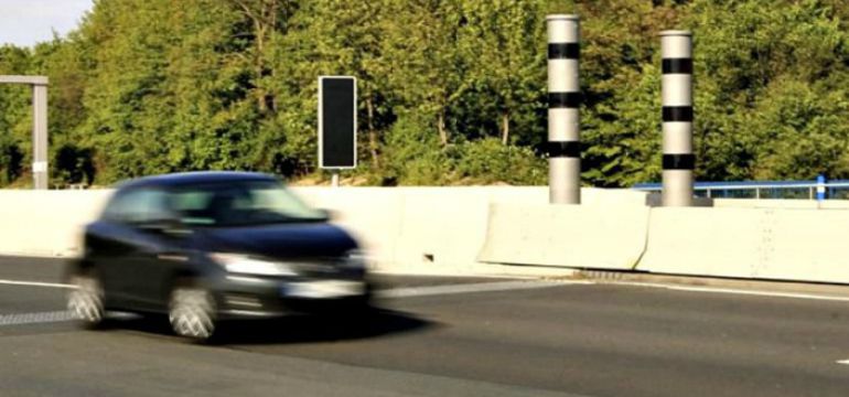 El Tribunal Supremo establece que conducir un coche sin carné es delito El Tribunal Supremo establece que conducir un coche sin carné es delito