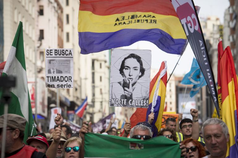 Manifestación que las Marchas de la Dignidad, que aglutinan a cuatro columnas procedentes de distintas partes de España. Manifestación que las Marchas de la Dignidad, que aglutinan a cuatro columnas procedentes de distintas partes de España.