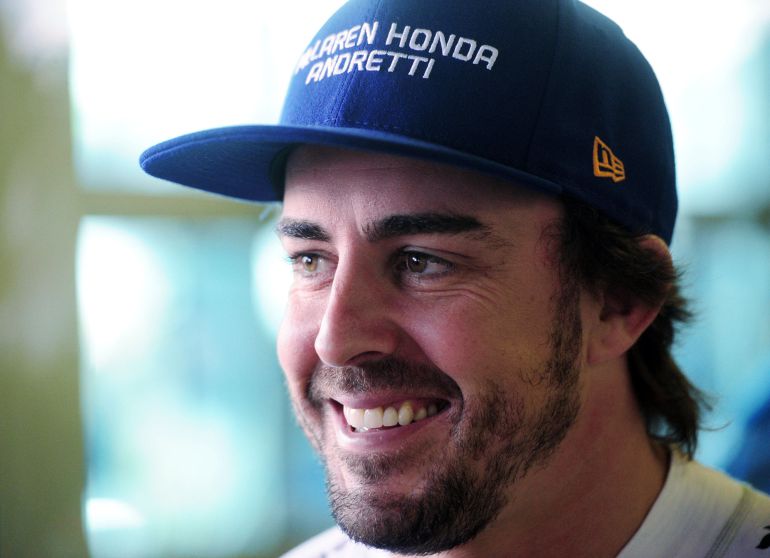 Fernando Alonso, sonriente Fernando Alonso, sonriente