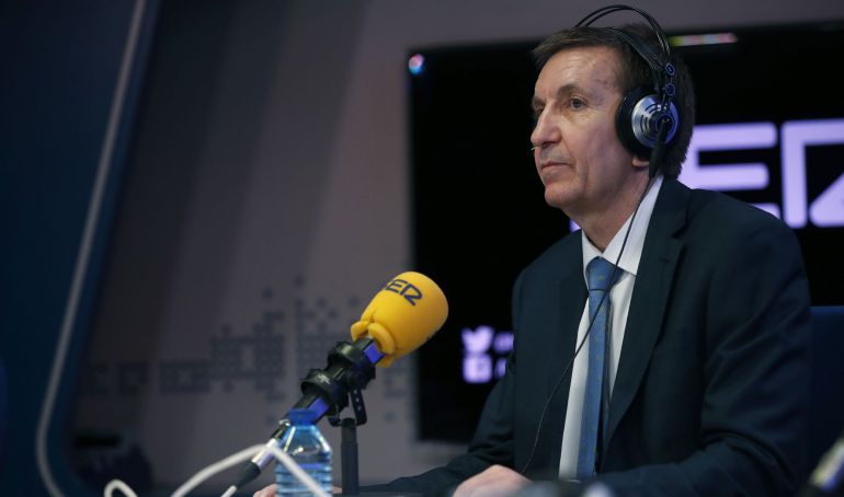 Moix, durante su entrevista en el programa 'Hora 25' de la Cadena Ser Moix, durante su entrevista en el programa 'Hora 25' de la Cadena Ser