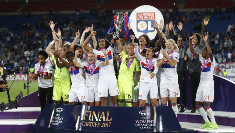 Las jugadoras del Lyon celebran el título de la Champions League Las jugadoras del Lyon celebran el título de la Champions League