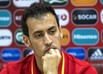 "Mejor no hablar de los pitos y centrarnos en el partido"