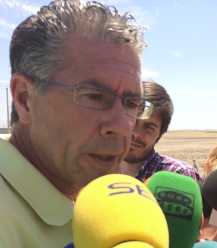 Francisco Granados atiende a los medios a su salida de prisión Francisco Granados atiende a los medios a su salida de prisión