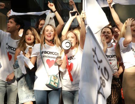 Campaña para el lanzamiento de la camiseta #Boycott Campaña para el lanzamiento de la camiseta #Boycott