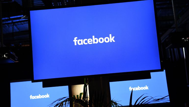 Logotipo corporativo de Facebook. Logotipo corporativo de Facebook.