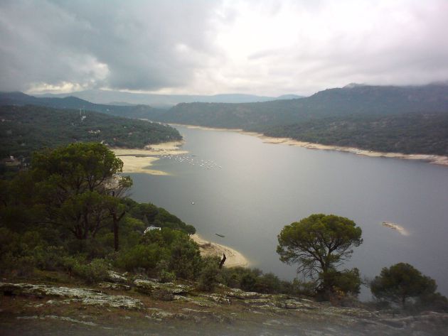 Embalse de San Juan. Embalse de San Juan.