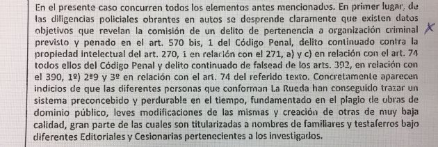 Extracto del auto judicial donde se señala la organización criminal Extracto del auto judicial donde se señala la organización criminal