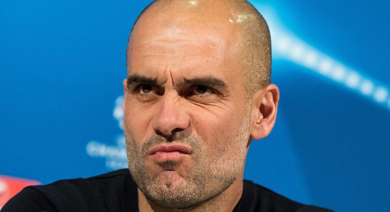 Guardiola frunce el ceño en una rueda de prensa previa a un partido de Champions con el City Guardiola frunce el ceño en una rueda de prensa previa a un partido de Champions con el City