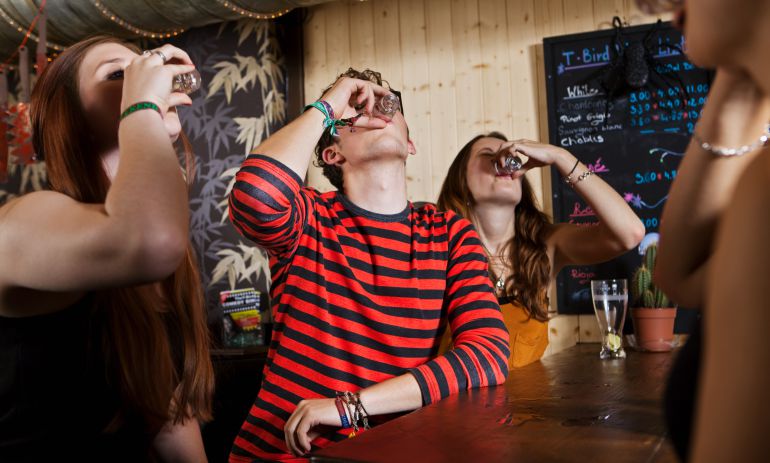 Como librarse de una fuerte dependencia alcohólica