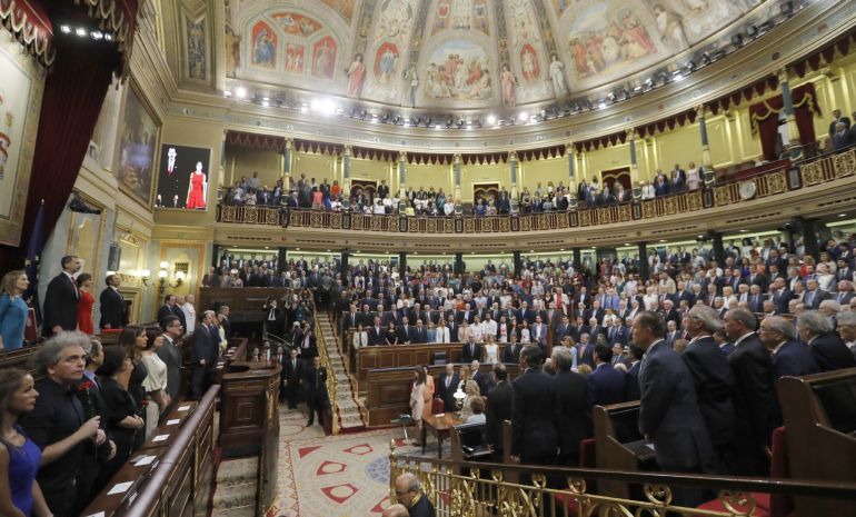 Los Reyes presiden la sesión solemne en conmemoración del 40 aniversario de las elecciones de 1977, en el Congreso de los Diputados Los Reyes presiden la sesión solemne en conmemoración del 40 aniversario de las elecciones de 1977, en el Congreso de los Diputados