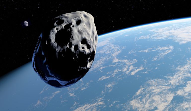 Asteroides de este tamaño pasan cerca de la Tierra todos los años. Afortunadamente no está previsto ninguno que pueda impactar contra nuestro planeta durante los próximos años. Asteroides de este tamaño pasan cerca de la Tierra todos los años. Afortunadamente no está previsto ninguno que pueda impactar contra nuestro planeta durante los próximos años.