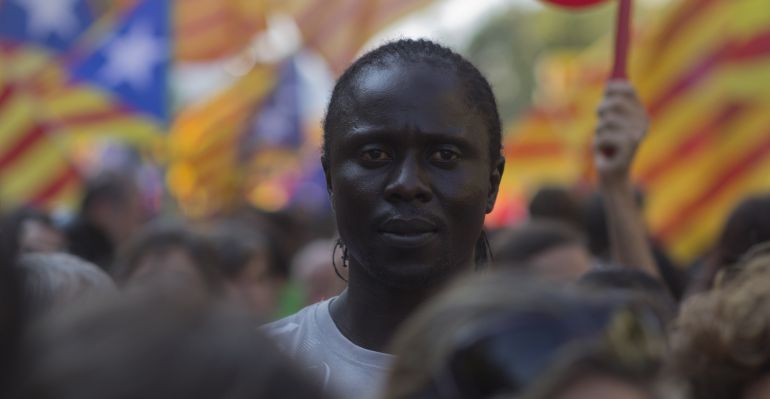 El Constitucional anula la exigencia de que los inmigrantes sepan catalán El Constitucional anula la exigencia de que los inmigrantes sepan catalán