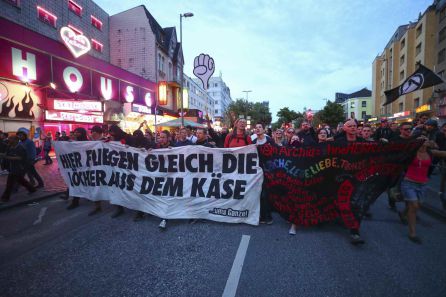 "Bienvenido al infierno" ha sido el lema de la marcha. "Bienvenido al infierno" ha sido el lema de la marcha.