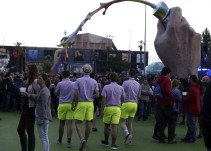 El Mad Cool continúa pese al fallecimiento de un acróbata que cayó desde una gran altura