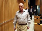 Rosendo Naseiro arribant a la comissió d'investigació sobre el presumpte finançament il·legal del PP, el 13 de juliol de 2017. (Horitzontal)