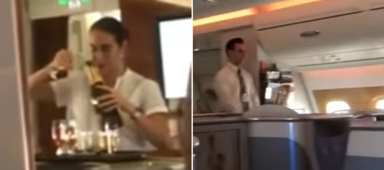 Un pasajero graba a una azafata rellenando la botella Un pasajero graba a una azafata rellenando la botella