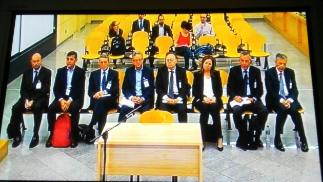 Acusados en el primer día del juicio Acusados en el primer día del juicio