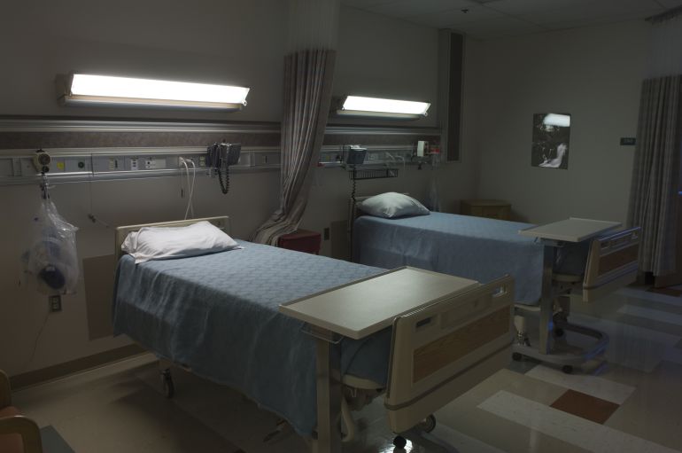 Otro verano con menos camas hospitalarias Otro verano con menos camas hospitalarias